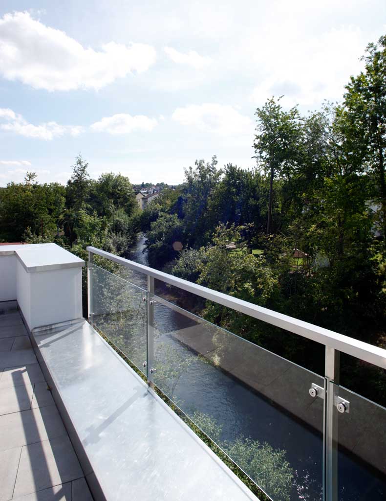 Wohnhaus mit Fotostudio | Werbeagentur