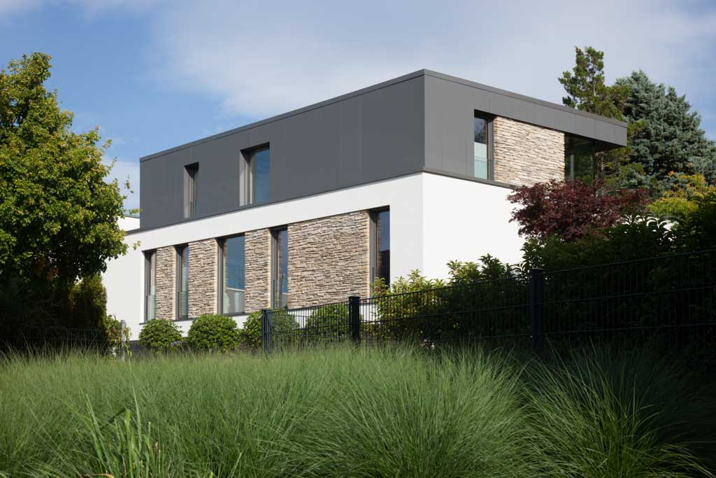 Individuell geplantes Einfamilienhaus