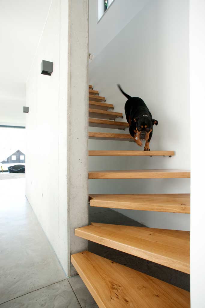 Wohnhaus mit Pool in Walzbachtal