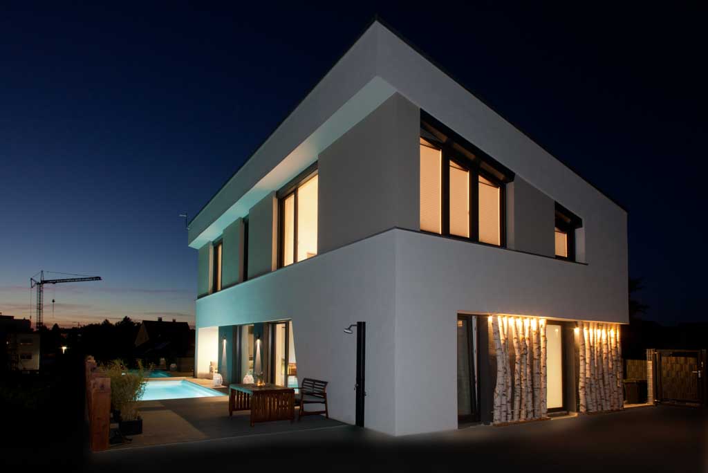 Wohnhaus mit Pool in Walzbachtal