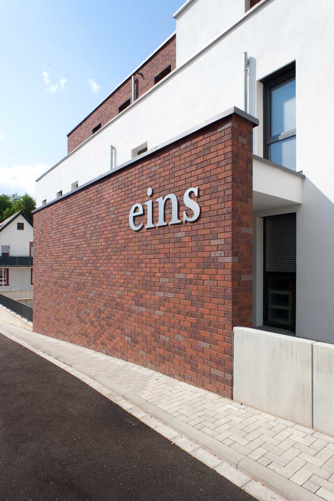 Mehrfamilienhaus mit 5 Mietwohnungen